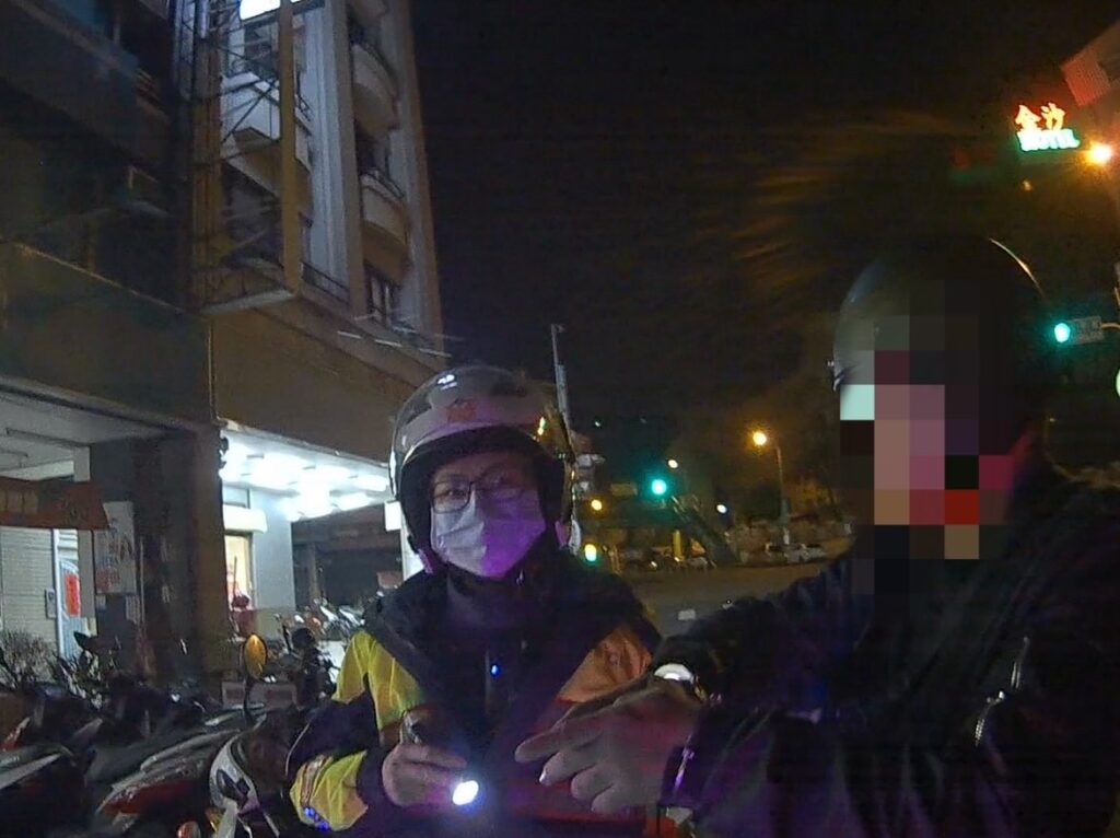 ▲圖說：杜男見警方盤查，對個人資料都瞬間失憶，警一查竟是強盜通緝犯 （圖／台中市政府提供）