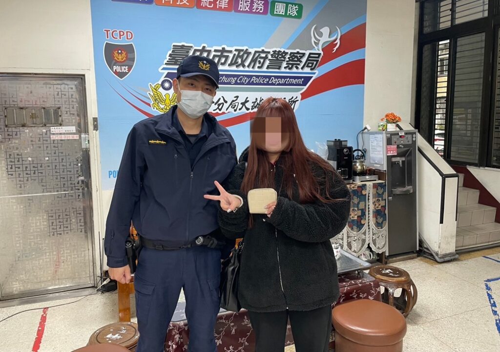 ▲圖說：大誠所員警積極調閱監視影像，成功破解錢包不見的真相 （圖／台中市政府提供）