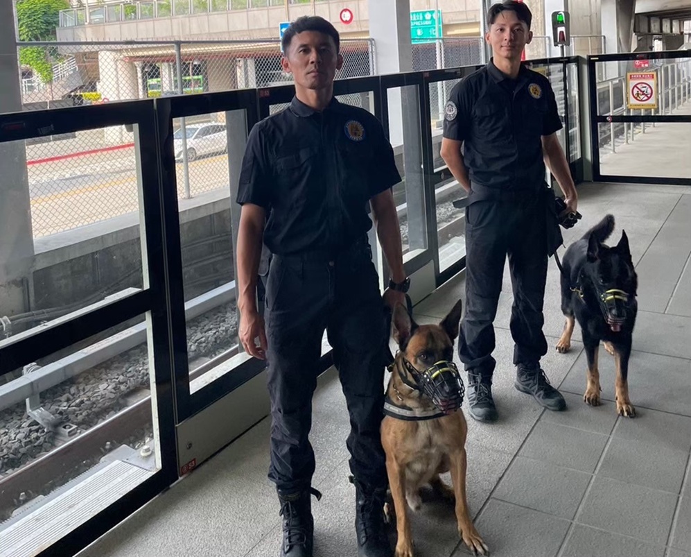 ▲圖說:偵爆犬—Audi與Ninja多次執行重大活動維安任務,立下汗馬功勞            (圖/台中市政府 提供)