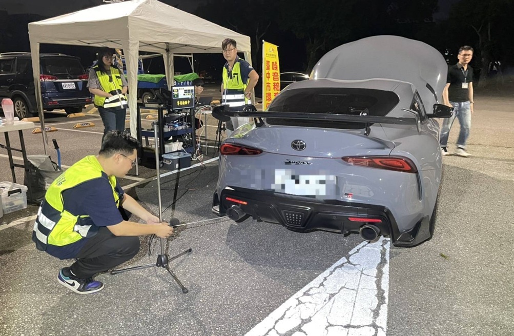 ▲圖說:中市警局執行「靜城專案」,取締非法改裝噪音車輛 (圖/台中市政府 提供)