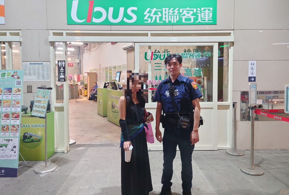 ▲圖說:員警協助尋回日籍正妹錢包,並將其載送至統聯客運站,確保能安全回到台北 (圖/台中市政府 提供)
