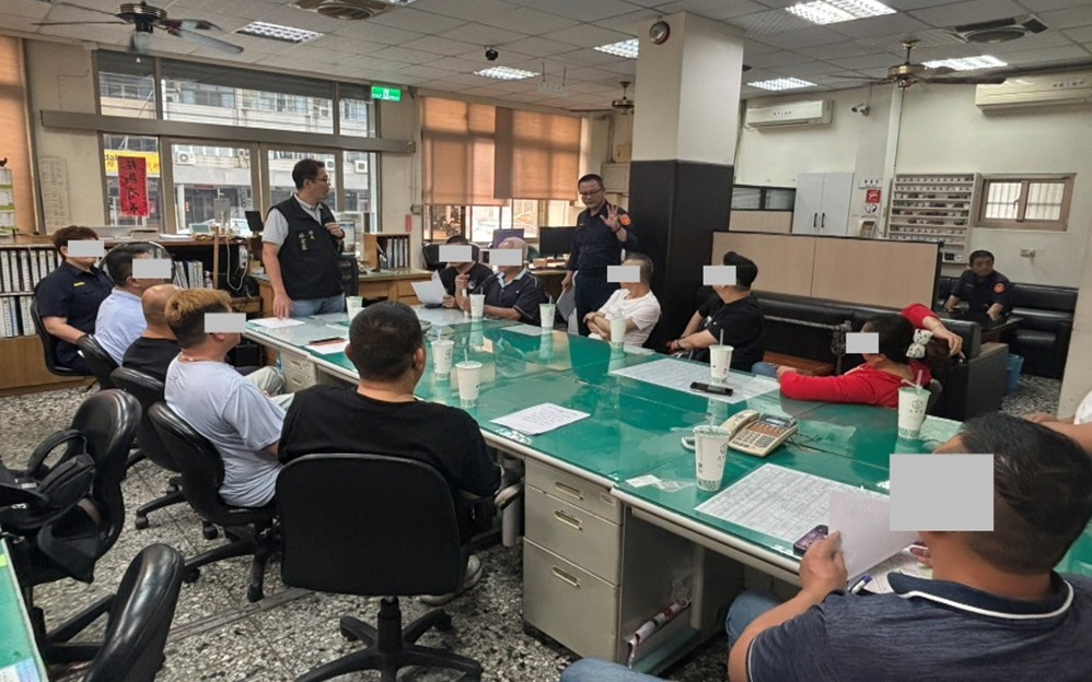 ▲圖說:中警提前訪查接駕宮廟與團體,進行「期前約制」以避免發生聚眾鬥毆或搶轎等脫序行為 (圖/台中市政府 提供)