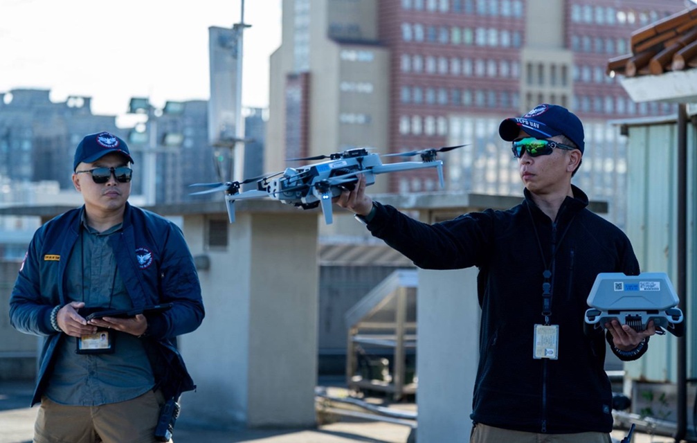 ▲圖說:中警規劃出動「無人機」與「機動智慧影像示警系統」,全力防制搶轎暴力與扒手行竊 (圖/台中市政府 提供)