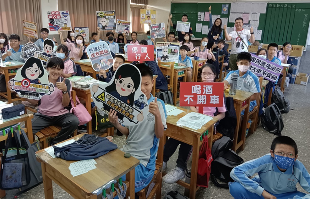 ▲圖說：警方加強「重點學校犯罪預防宣導執行計畫」，防止詐團入侵校園 （圖／台中市政府提供）