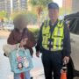 ▲圖說：三分局健康所員警暖心集資旅費，協助鄭女揮別NG網友回家 （圖／台中市政府提供）