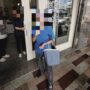 ▲圖說：民權所警員以巡邏車載著迷路的林婦，由林婦依返家沿途街景逐步指認，最終順利確認實際居住位置 （圖／台中市政府 提供）