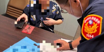 ▲圖說：張姓老翁欲提領53萬元購買網路保健品，銀行人員接獲老翁女兒事先提醒，趕緊報警協助 （圖／台中市政府 提供）