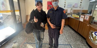 ▲圖說：在民權派出所警員的積極協助下，陳女遺落在計程車上的手機成功「物歸原主」 （圖／台中市政府 提供）